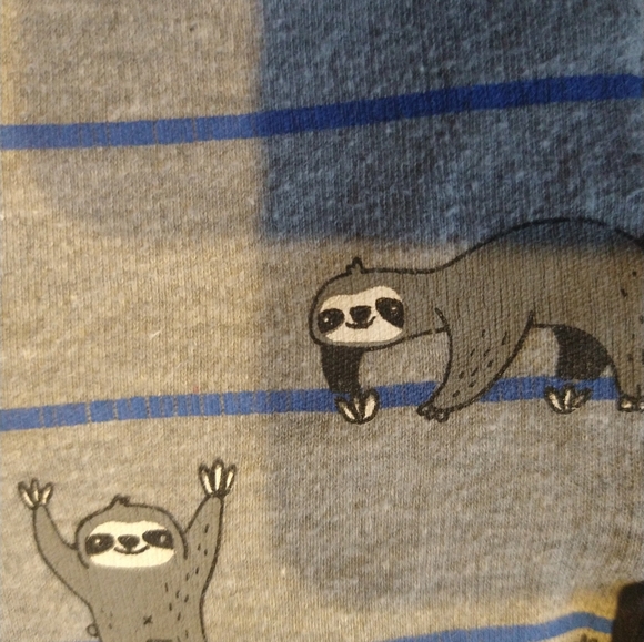 Pyjama - Picture 3 of 4